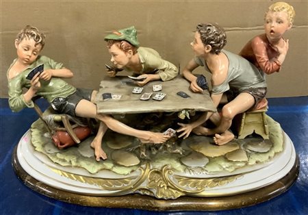Bruno Merli "I bari" gruppo in porcellana decorato in policromia (cm 50x25) Pog