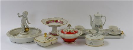 Manifatture tedesche, lotto composto da un servizio da caffè tête-à-tête, tre s