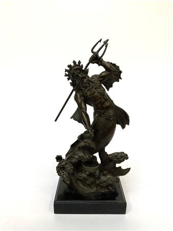 Ignoto, ''Nettuno'', scultura in bronzo su base in marmo (h cm 34) (lievi difet