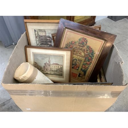 Cartone contenente numerose litografie e opere di autori diversi