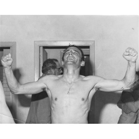 Gigi Riva 1972 ca.

Fotografia originale alla gelatina sali d'argento.