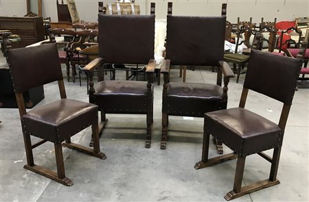 Lotto composto da tre poltrone e quattro sedie di gusto neorinascimentale, sedu