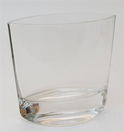 VASO IN VETRO cm 15x7x14 ottime condizioni