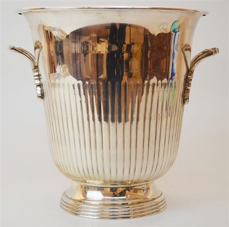 SECCHIELLO PORTA BOTTIGLIE IN ARGENTO SHEFFIELD realizzato a sbalzo e cesello...