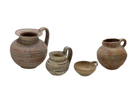 LOTTO DI VASI DAUNI DATAZIONE: VI-V sec. a.C. MATERIA E TECNICA: argilla...