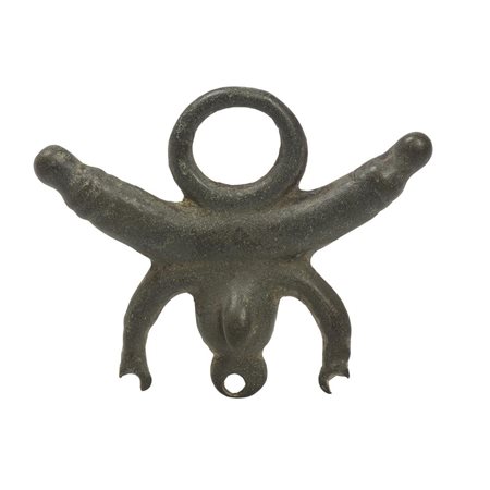 AMULETO FALLICO DATAZIONE: I sec. a. C. MATERIA E TECNICA: bronzo a fusione...