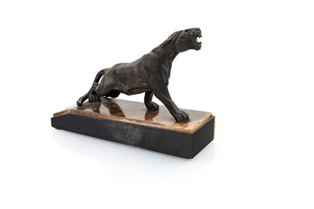 PRODUZIONE FRANCESE Scultura in bronzo