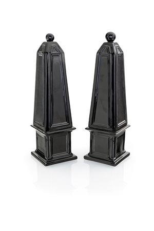 PRODUZIONE ITALIANA Coppia di Obelischi