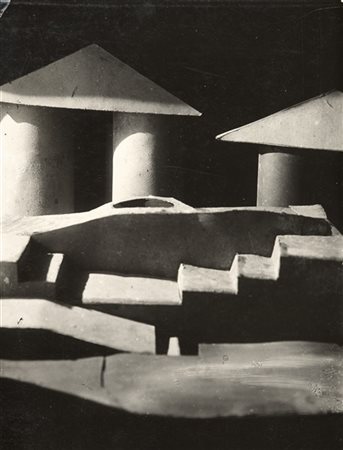 Anton Giulio Bragaglia Teatro Sperimentale degli Indipendenti, Antigone 1929

St
