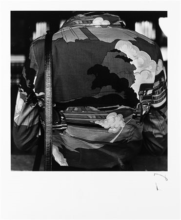 Issei Suda La camicia 1970 ca.

Stampa fotografica vintage alla gelatina sali d'