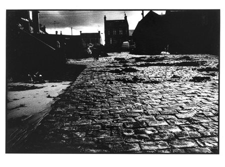 Keiichi Tahara Paesaggio 1970/80

Stampa fotografica vintage alla gelatina sali