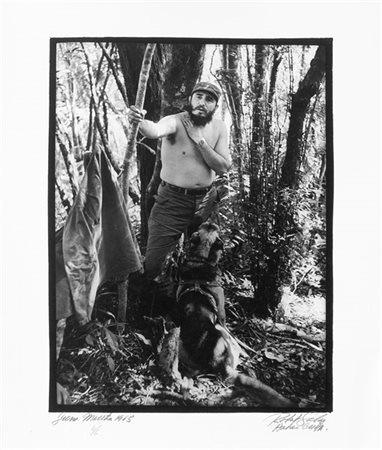 Osvaldo Salas Sierra Maestra 1965

Stampa fotografica alla gelatina sali d'argen