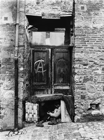 Fulvio Roiter Umbria, una stradina di Spello 1954

Stampa fotografica vintage al