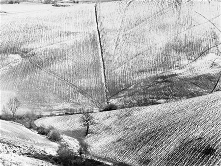 Mario Giacomelli Paesaggio 1980 ca.

Stampa fotografica vintage alla gelatina sa