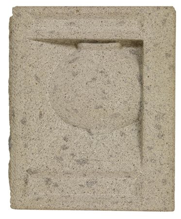 Stephen Cox URNA pietra peperino, cm 50x42x10 sul retro: firma e data...