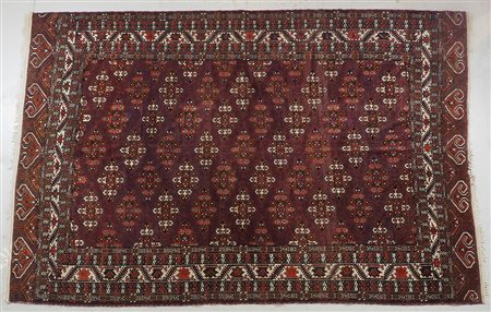 Tappeto Yomut, cm. 210x315.