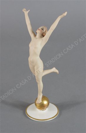 Hutschenreuter: scultura in porcellana policroma raffigurante ballerina. H....