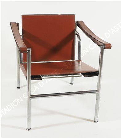 Cassina: poltrona modello LC1 cromata e rivestita in cuoio. Disegno di Le...