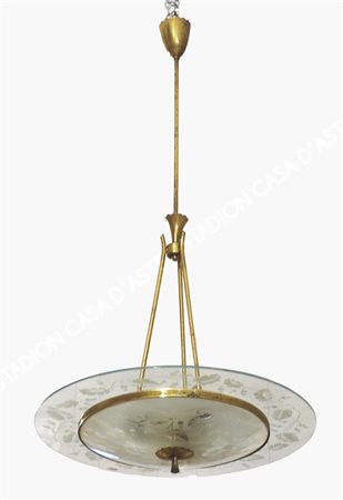 Fontana Arte: lampada a sospensione in vetro e ottone.Disegno di P. Chiesa,...