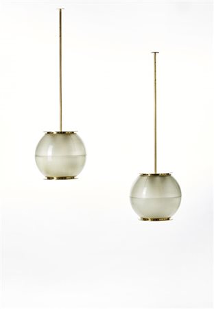 Ignazio Gardella Coppia di lampade da sospensione modello "LS4". Produzione Azuc
