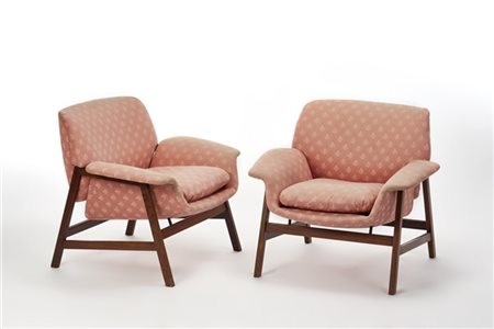 Gianfranco Frattini Coppia di poltrone modello "849". Produzione Cassina, Meda,