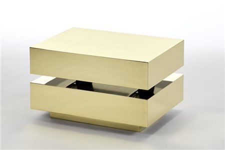 Gabriella Crespi  "Tavolo scultura" Tavolo basso con piano superiore scorrevole della serie "Plurimi". 