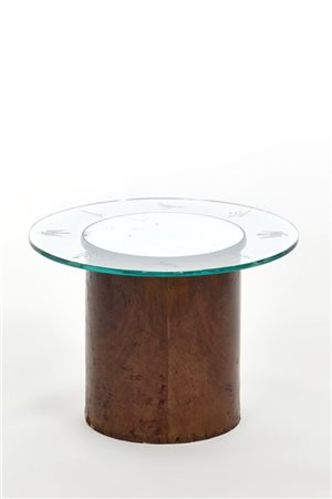 Giacomo Manzù (Attribuito)
Tavolino con piano circolare in cristallo inciso alla