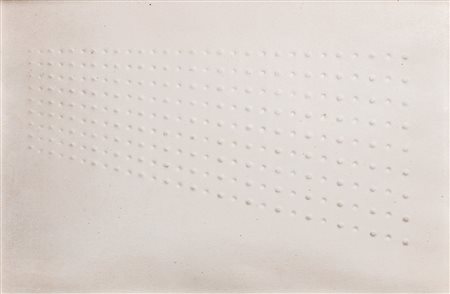 Enrico Castellani (Castelmassa 1930-Viterbo 2017)  - Superficie, 1968