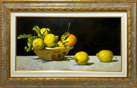 Saro Tricomi (Catania, 1937). Natura morta con limoni. 30x60, olio su tela....