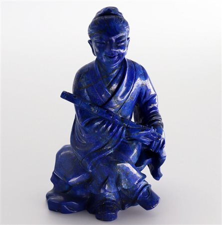 SCULTURA IN LAPISLAZZULI, CINA, XX SECOLO dim. cm 14,1x8,7x5, g 587