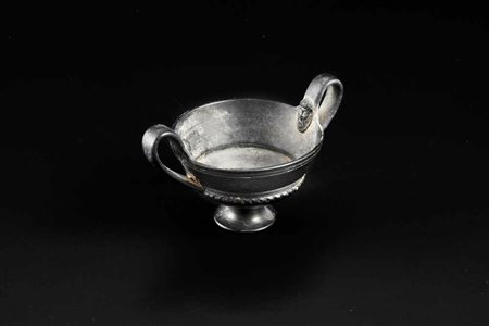 KANTHAROS IN BUCCHERO DATAZIONE: fine VII-inizi VI sec. a.C. MATERIA E...