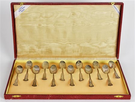 LOTTO DI DODICI CUCCHIAINI IN ARGENTO entro confezione originale marcata...