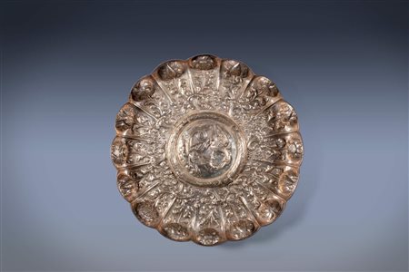 Grande piatto da parata in argento, Portogallo secoli XVII- XVIII