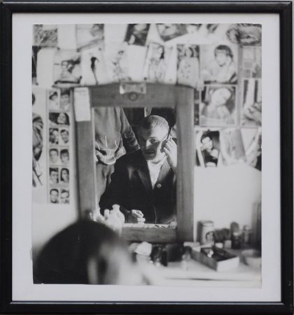 Federico Patellani Il barbiere 1950 ca.

Fotografia originale alla gelatina sali