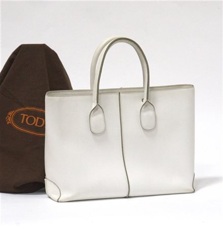 TOD'S
Borsa a mano in pelle bianca con tracolla asportabile (difetti e segni d'