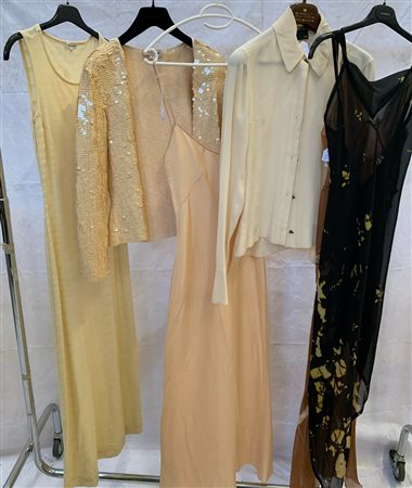 KRIZIA, PAROSH, FENDI, ARMANI
Lotto composto da un giacchino in paillettes opac