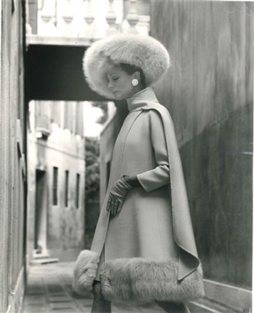 A.I.S 
Agenzia Italiana per la Stampa. Una stampa fotografica vintage alla gela