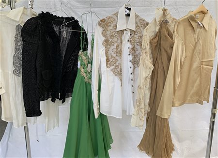 ERMANNO SCERVINO 
Lotto composto da giacchino in raffia nero, abito sottoveste