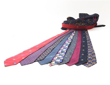 HERMÈS, GUCCI, SAINT LAURENT, EMILIO PUCCI, BURBERRY'S, ETRO, FERRAGAMO
Lotto d