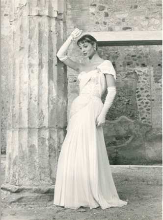 Una stampa fotografica vintage alla gelatina sali d'argento con Elsa Martinelli