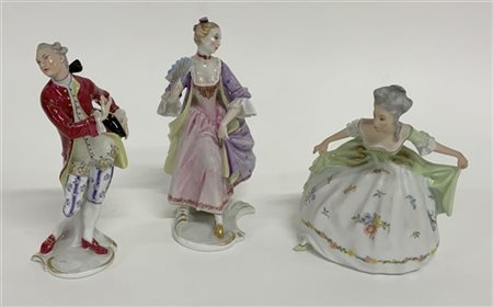 Manifattura di Rosenthal, secolo XX, Lotto di tre sculture raffiguranti gentilu