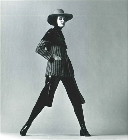 STUDIO MAGGI
Dieci stampe fotografiche vintage alla gelatina sali d'argento per