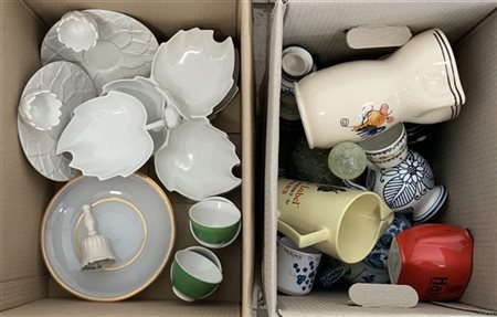 Lotto composto da due scatole contenenti oggetti vari in ceramica (difetti)