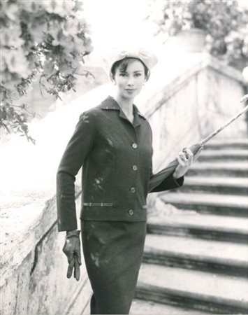 JOHNNY MONCADA
Una stampa fotografica vintage alla gelatina sali d'argento per