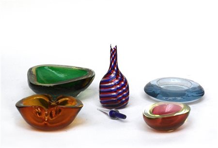 Manifattura di Murano
Lotto composto da quattro posacenere in vetro massello di