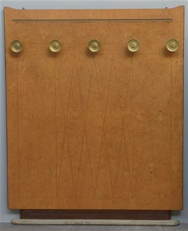 Appendiabiti lastronato in radica, pomoli non coevi, mensola superiore in vetro