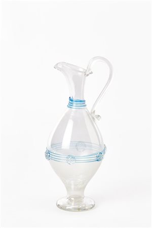 Manifattura di Murano
Piccolo versatoio in vetro soffiato incolore iridato, pre