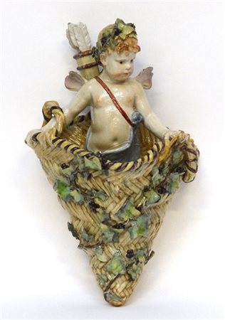 Manifattura di Ginori. Fioriera in ceramica decorata in policromia a tutto tond