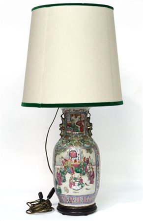 Grande vaso in porcellana Famiglia Rosa Cantonese decorato con scene di vita di