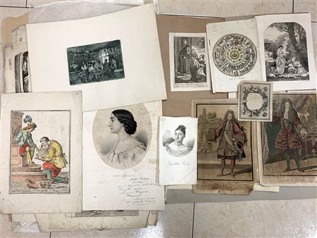 Cartella contenente numerosi disegni e incisioni di epoche e misure diverse (di
